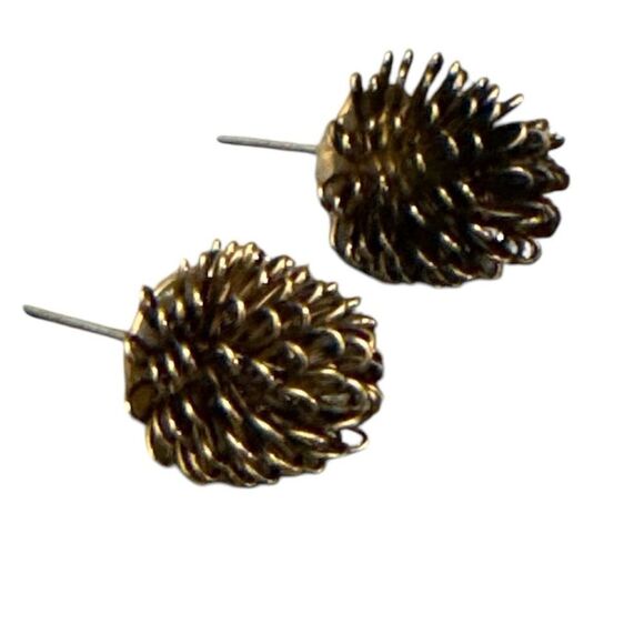 Gold Wire Ball Stud Earrings Textured Sphere Pierced Modern Chic New - Picture 2 of 5